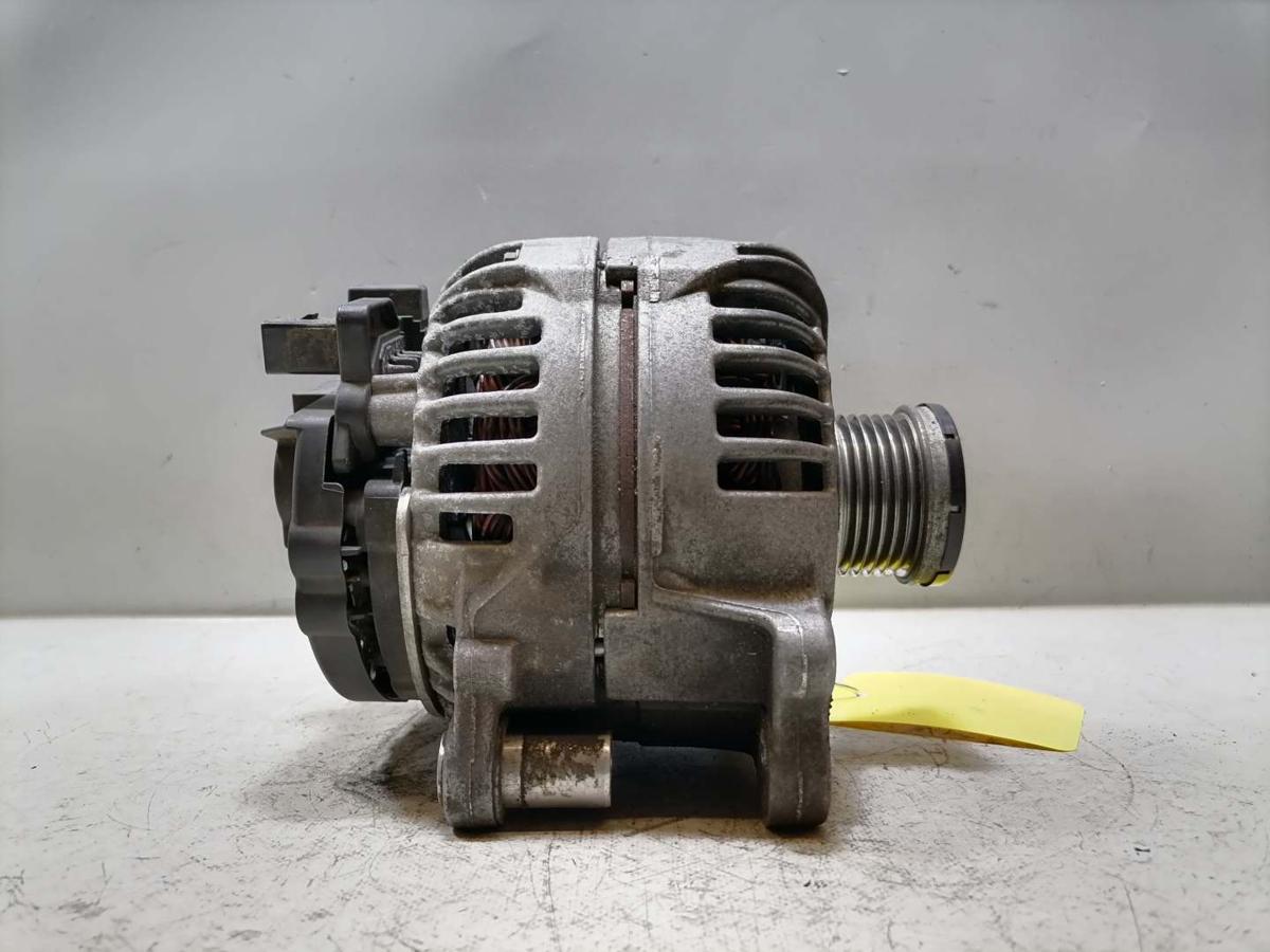 Audi A3 8P original Lichtmaschine Generator 1,4TSi 92KW Bj.2011